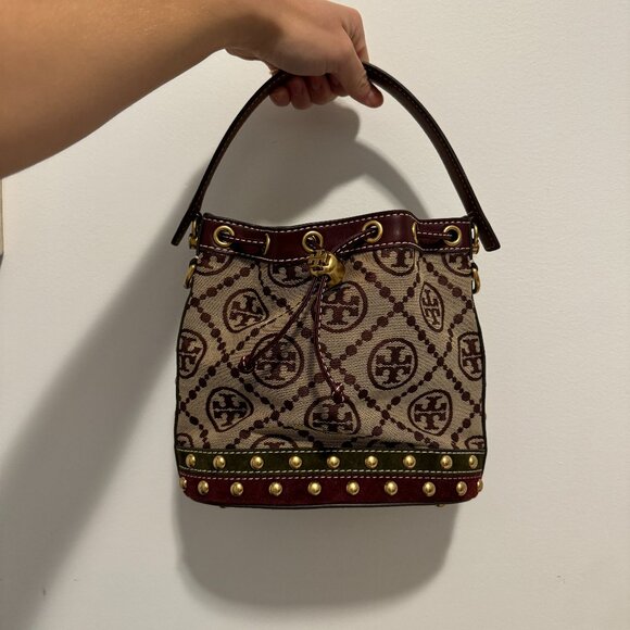 Leather Tory Burch monogram bucket bag - Picture 1 of 12